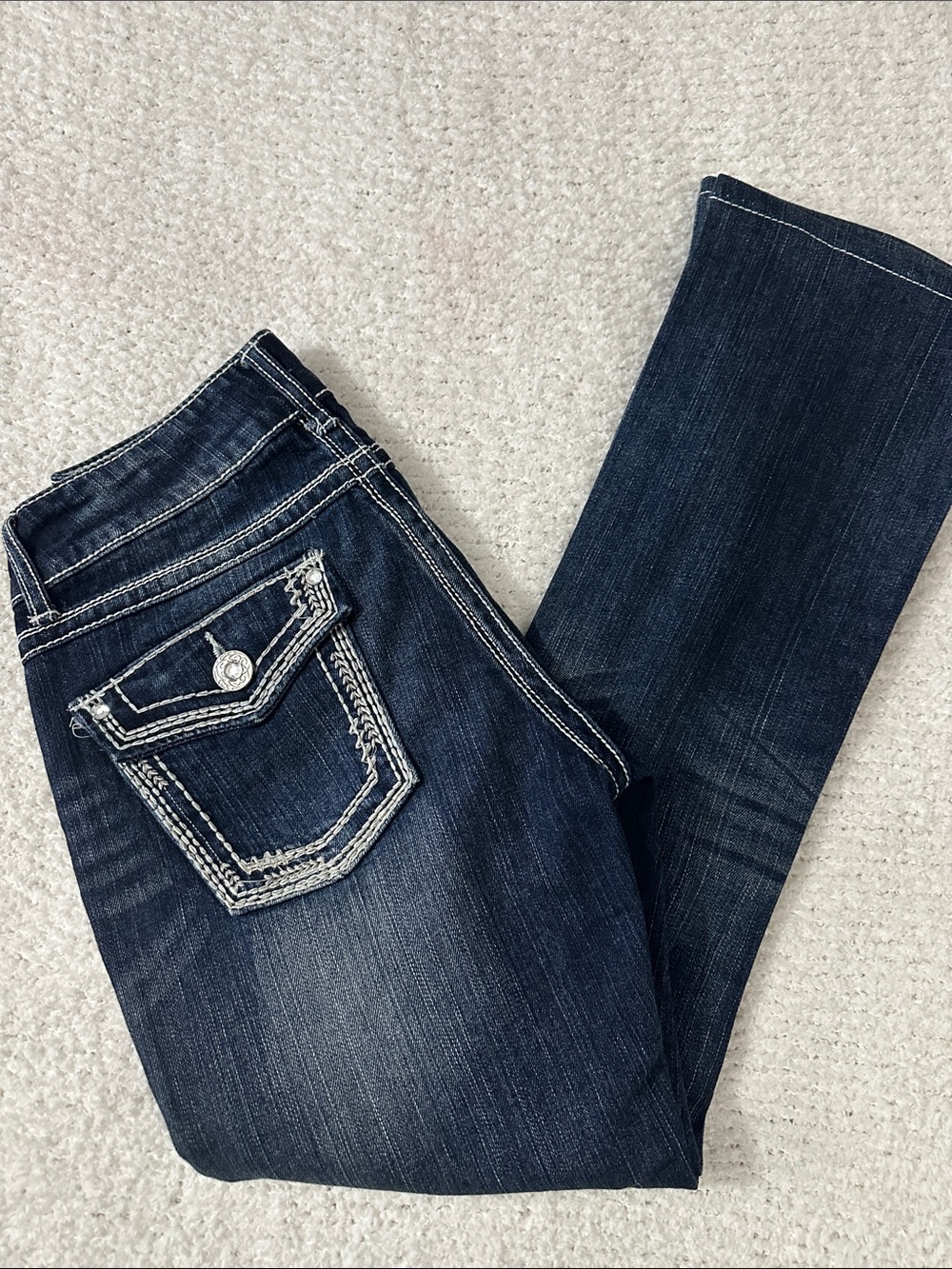Day trip Lyra bootcut jeans size 27R never worn